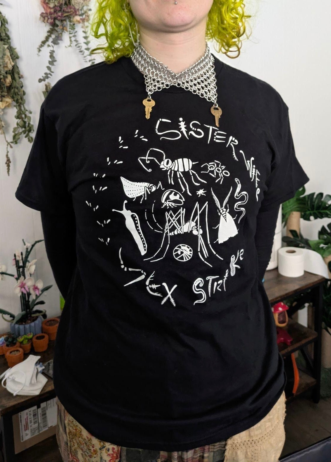 Bug Design T-Shirt