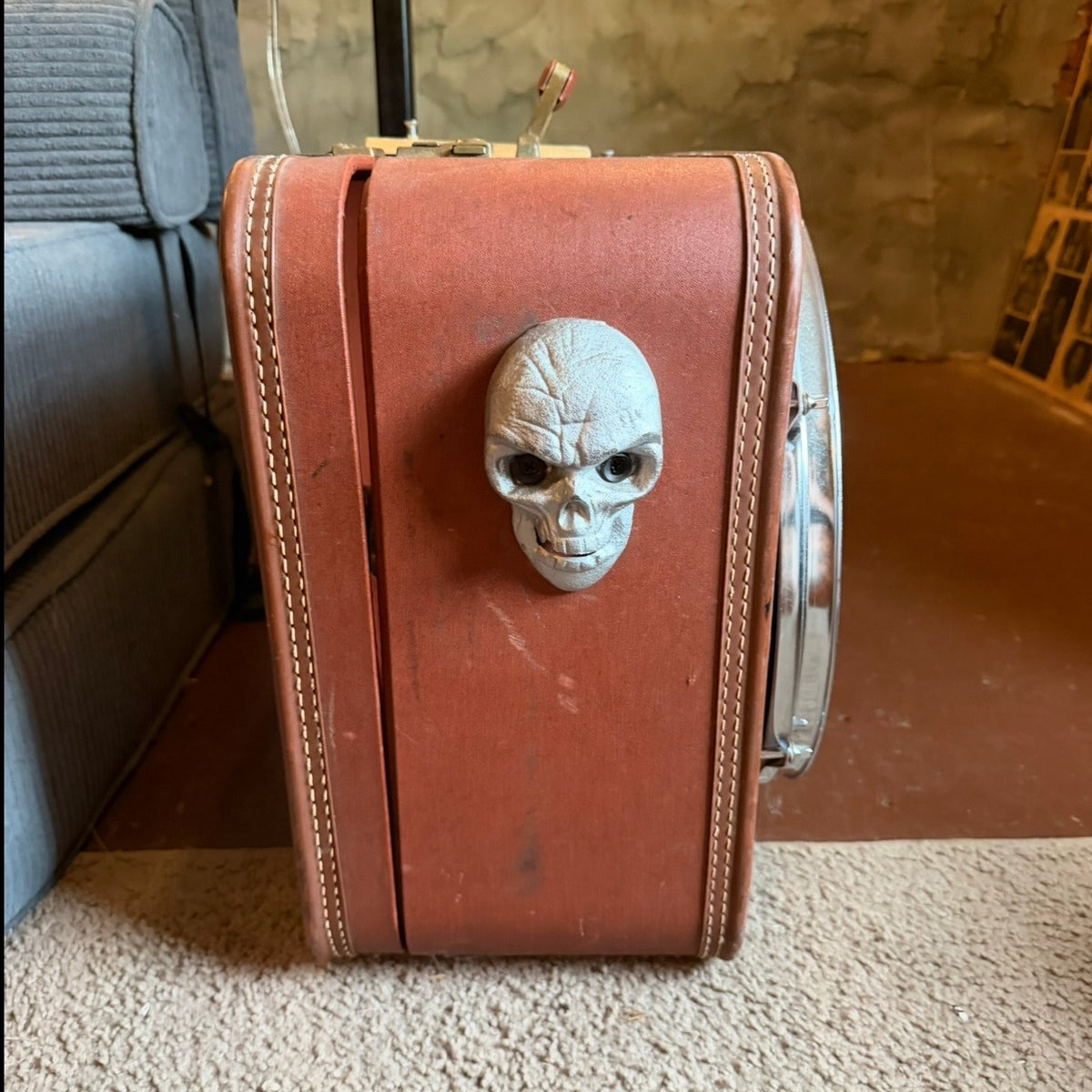 Moth's 2nd Generation Suitcase Drum