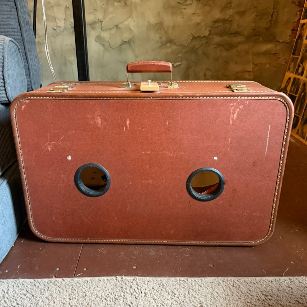 Moth's 2nd Generation Suitcase Drum